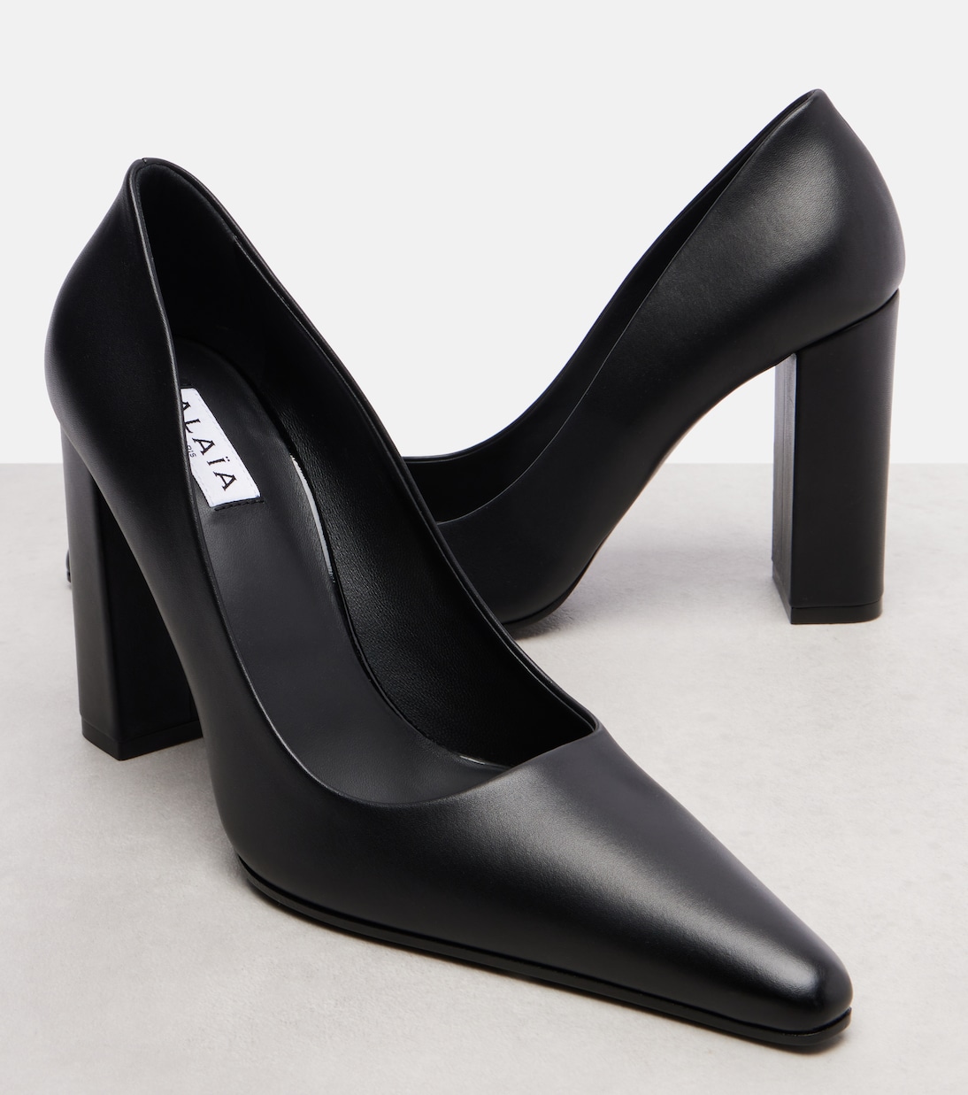 Pointy 90 leather pumps | Alaïa