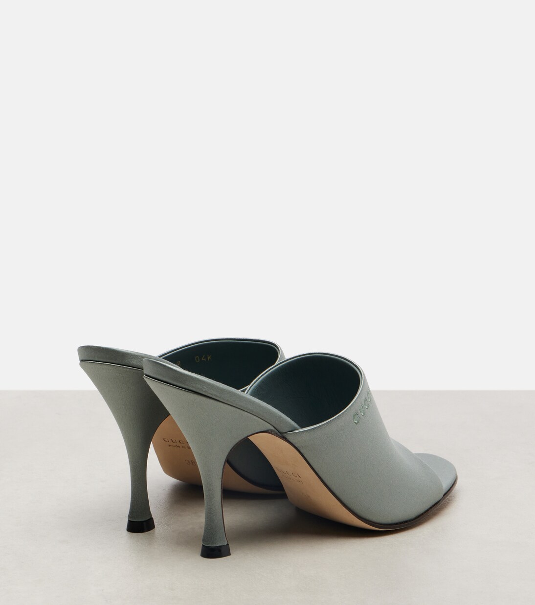 Pantoletten 95 aus Satin | Gucci