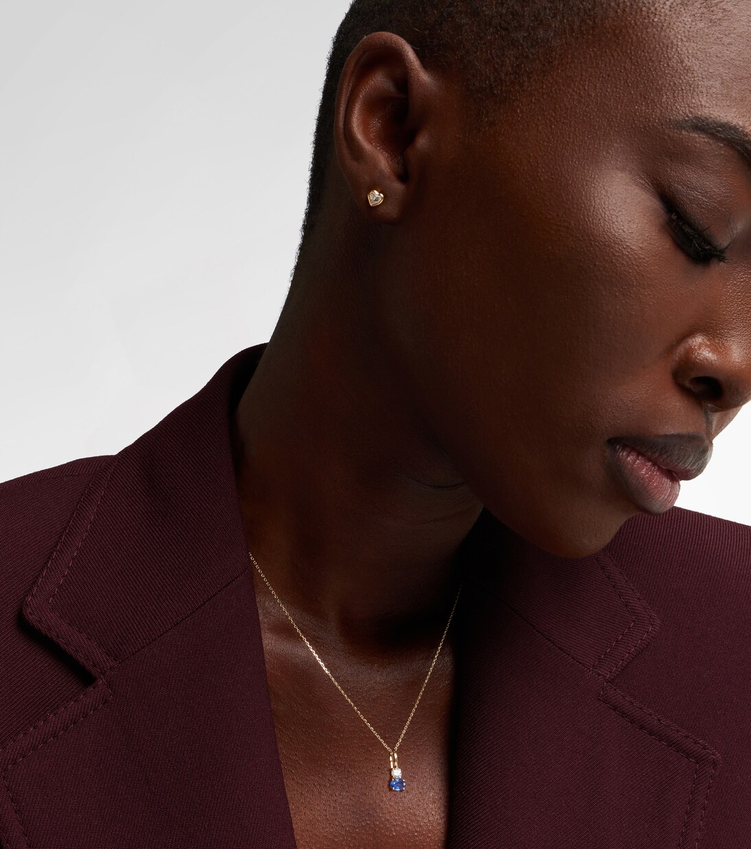 Full Volume 14kt gold (585/1000) necklace with sapphire and diamond | Stone and Strand