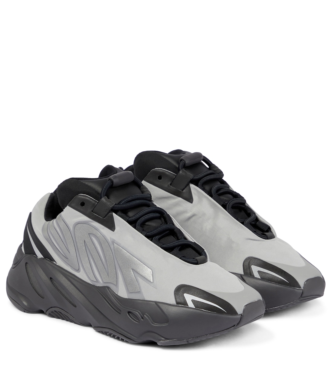 حذاء سنيكرز YEEZY Boost 700 MNVN | Adidas