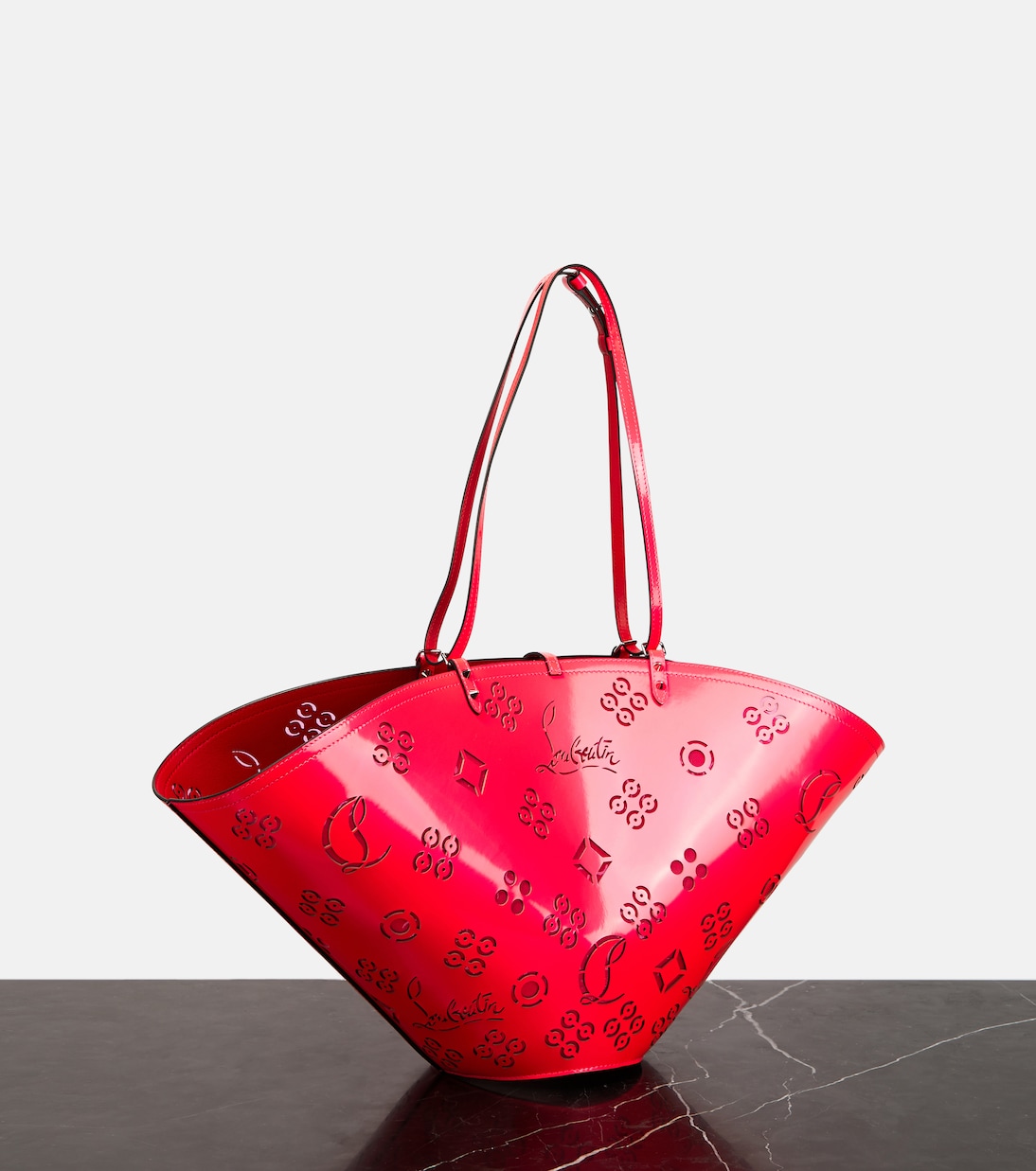 Tote Loubifever Medium de charol | Christian Louboutin