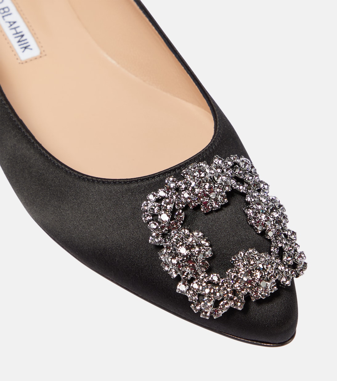Ballerine Hangisiflat in raso con cristalli | Manolo Blahnik