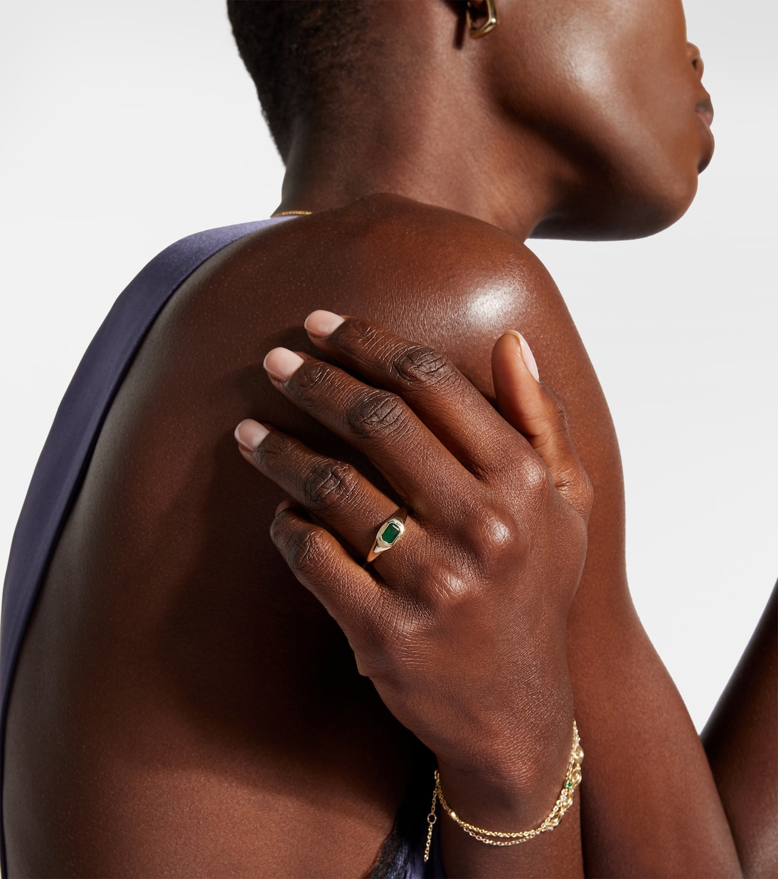 Anello Green With Envy in oro 14kt con smeraldi | Stone and Strand