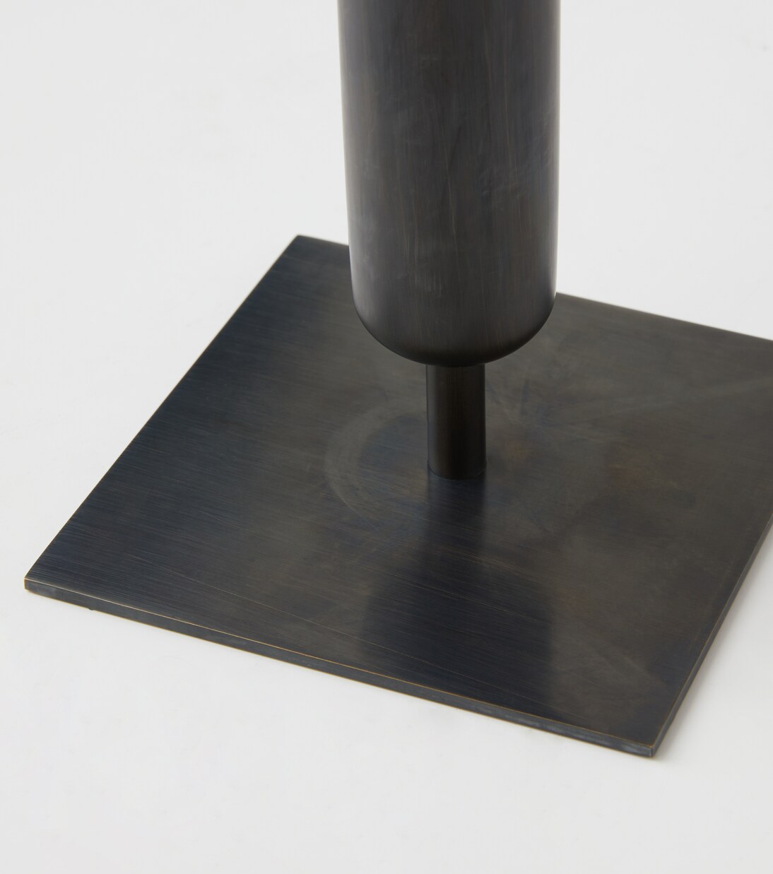 Stance brass vase | Audo Copenhagen