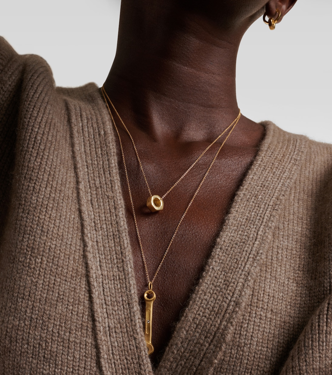 Collana con pendente in oro 18kt di ILEANA MAKRI, stile giovanile e moderno