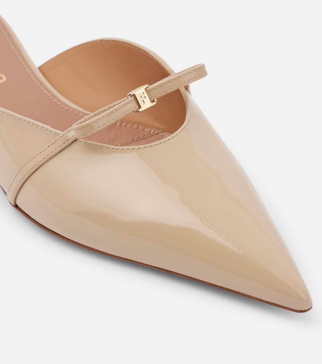 Mules in pelle laccata con dettaglio a fiocco di FERRAGAMO per giovani alla moda