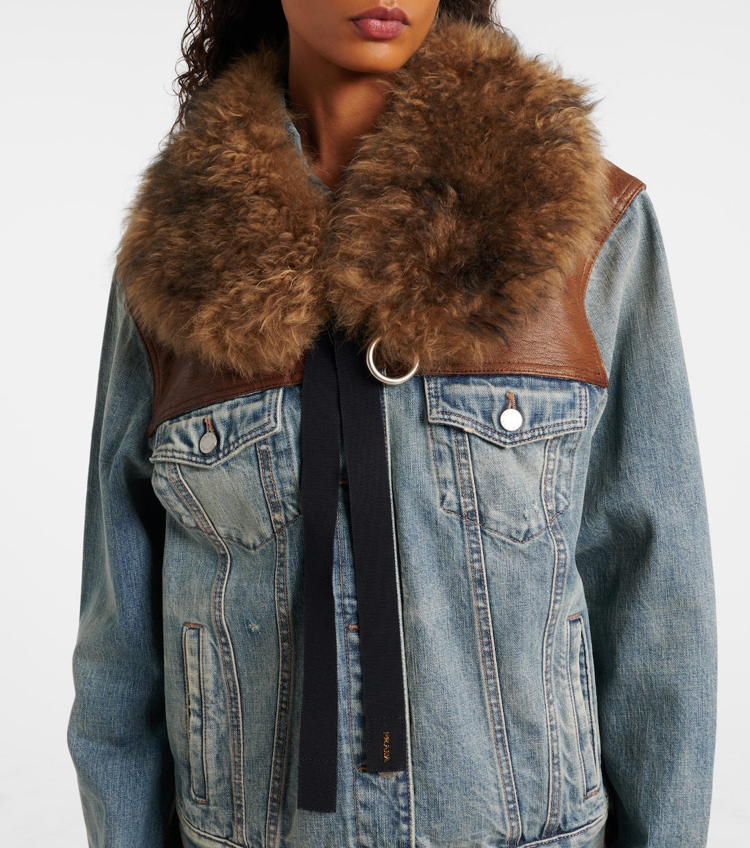 Shearling collar | Prada