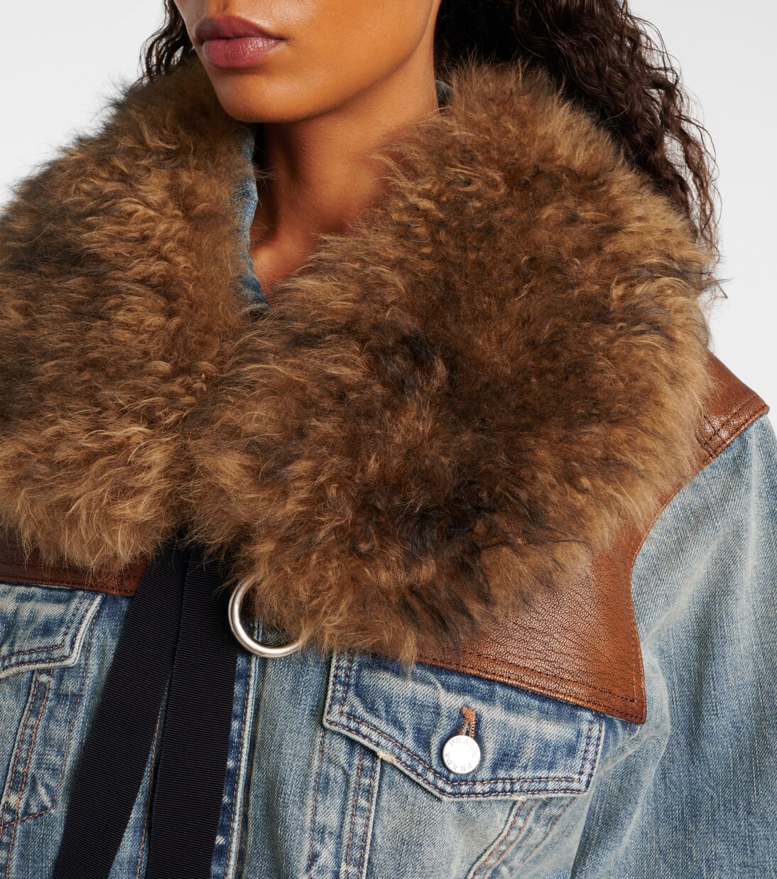 Shearling collar | Prada