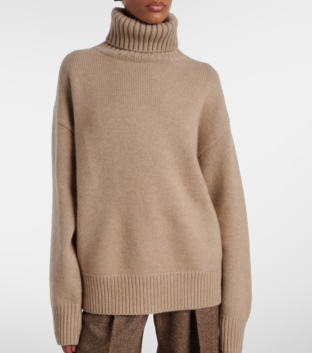 Jersey de cuello alto Oversize Xtra de cachemir | Extreme Cashmere