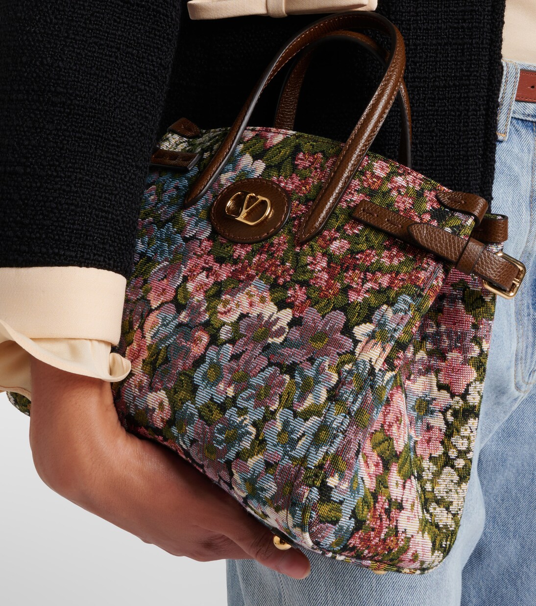 Antibes Small floral jacquard tote bag | Valentino Garavani