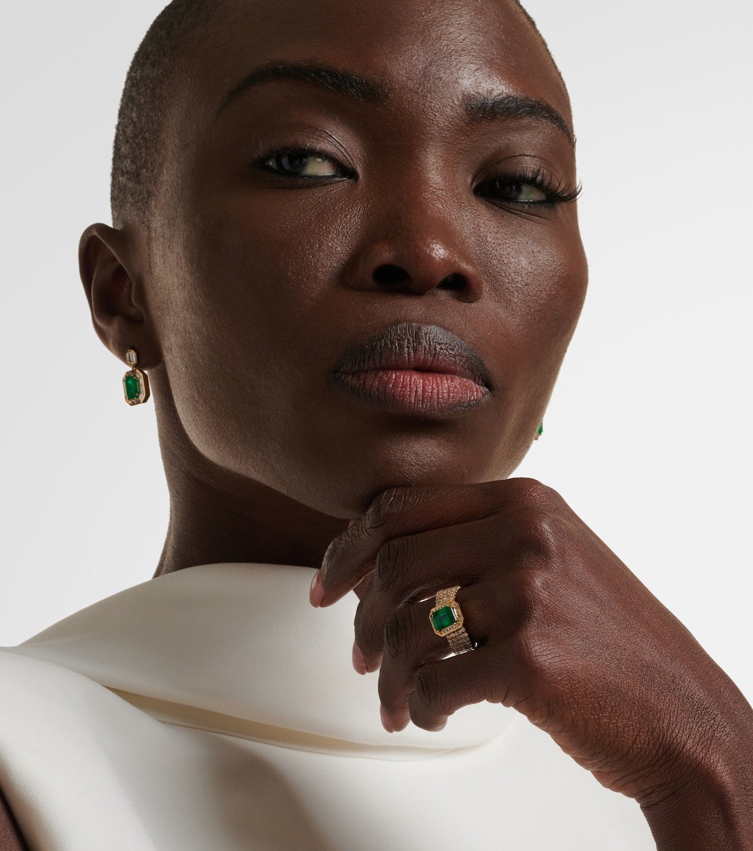 Bague 5 Thread Illusion en or 18 ct, diamants et émeraude | Shay Jewelry
