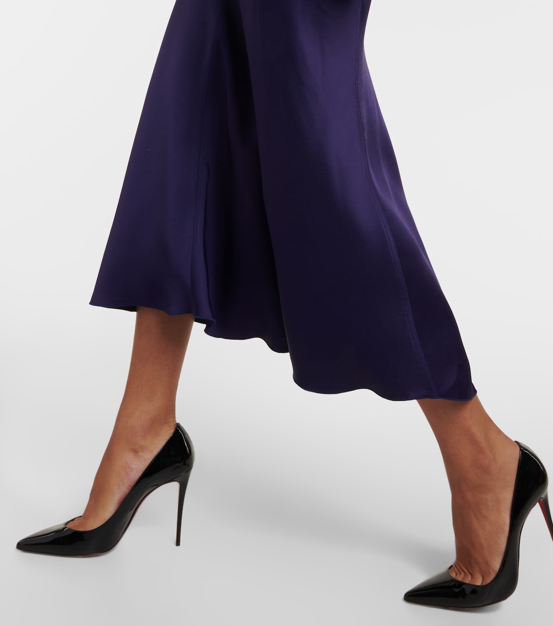 Gathered satin midi dress | Victoria Beckham