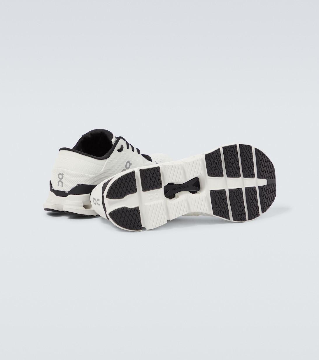 Sneakers Cloud X4 | On