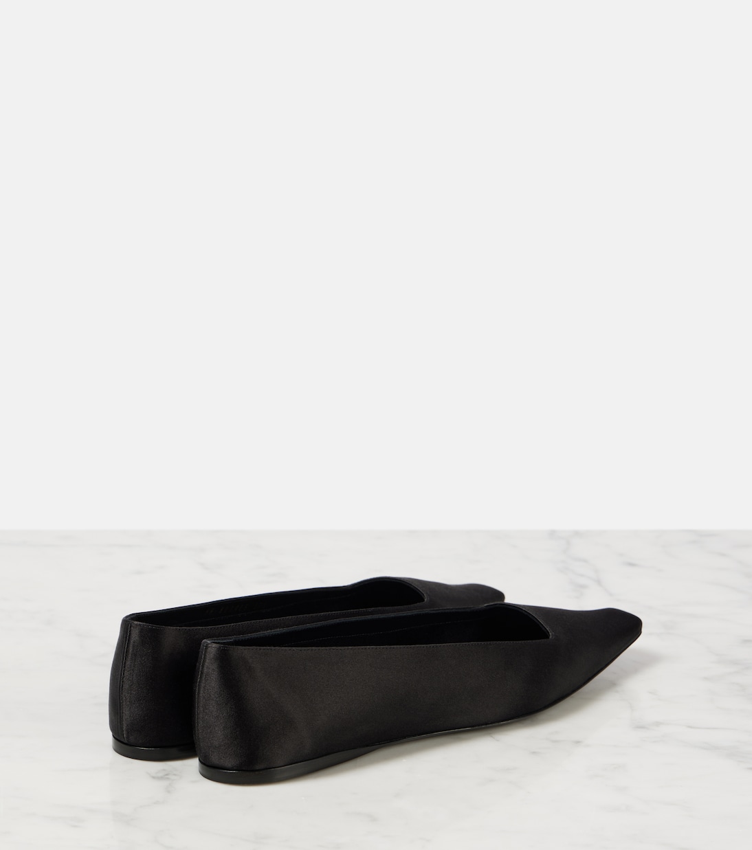 Poppy crêpe satin ballet flats | Saint Laurent