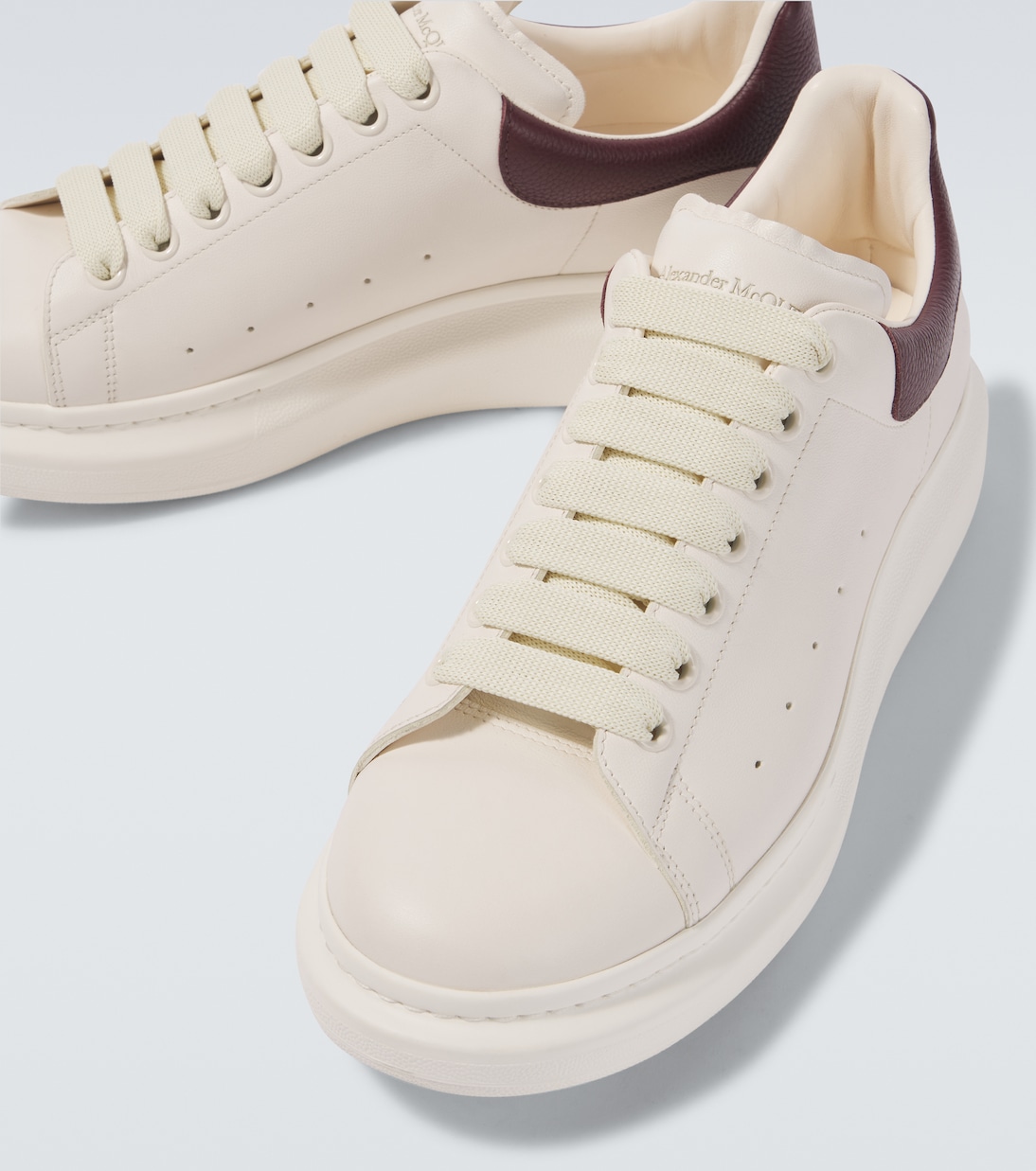 Sneakers Oversized aus Leder | McQueen