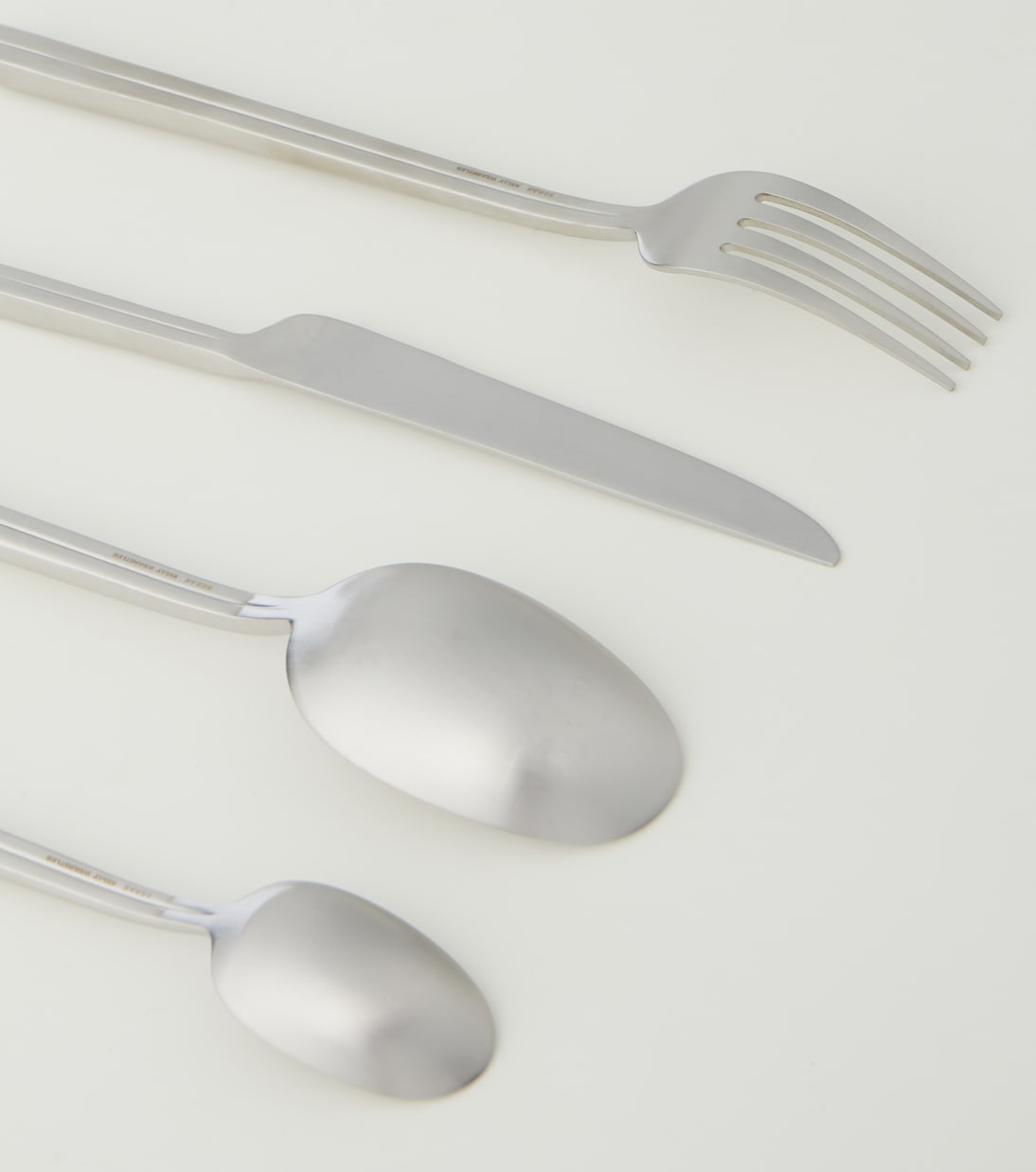 Dune 24-piece flatware by Joseph Hoffman | Serax