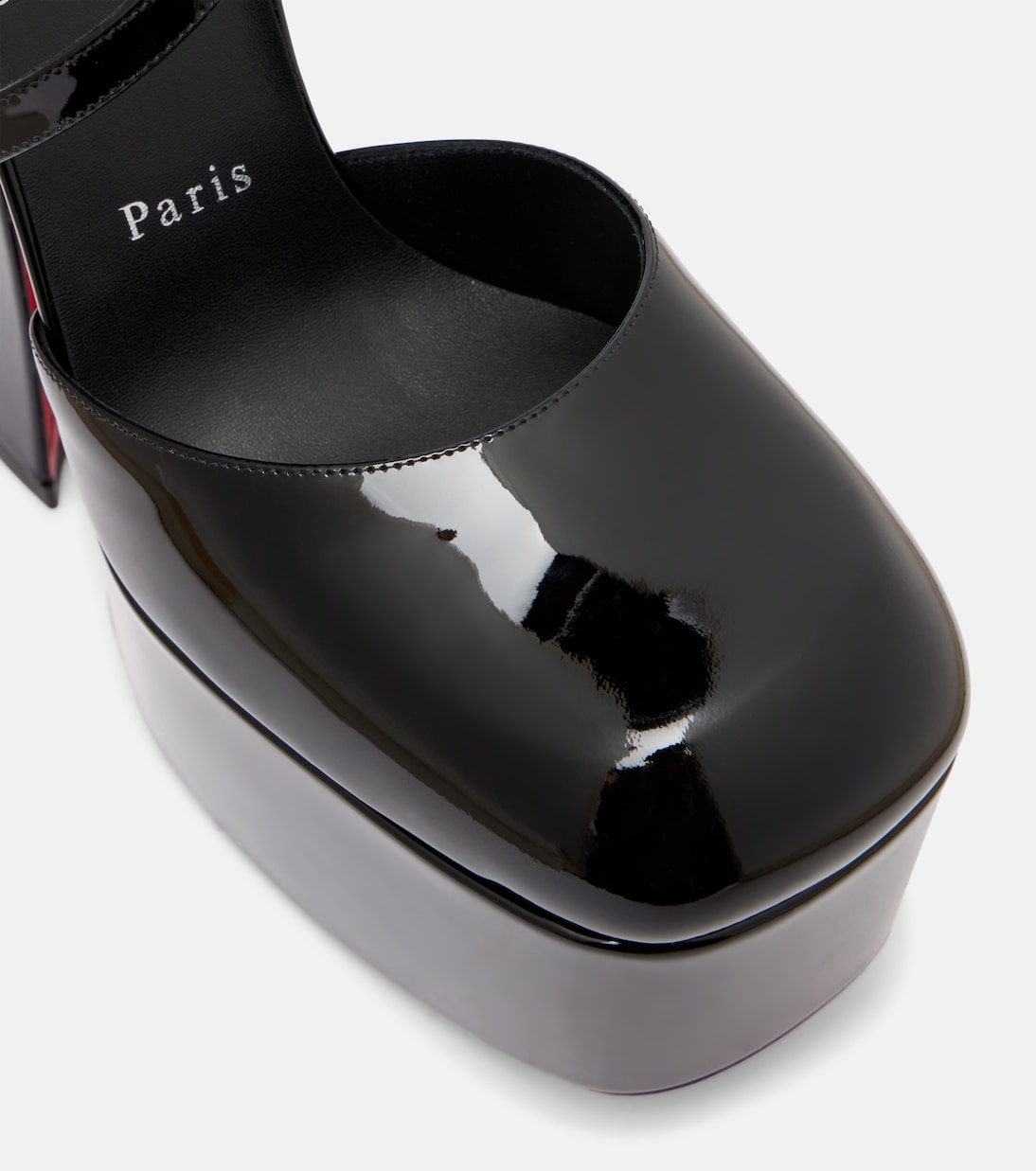 Salones con plataforma Aqua de charol | Christian Louboutin