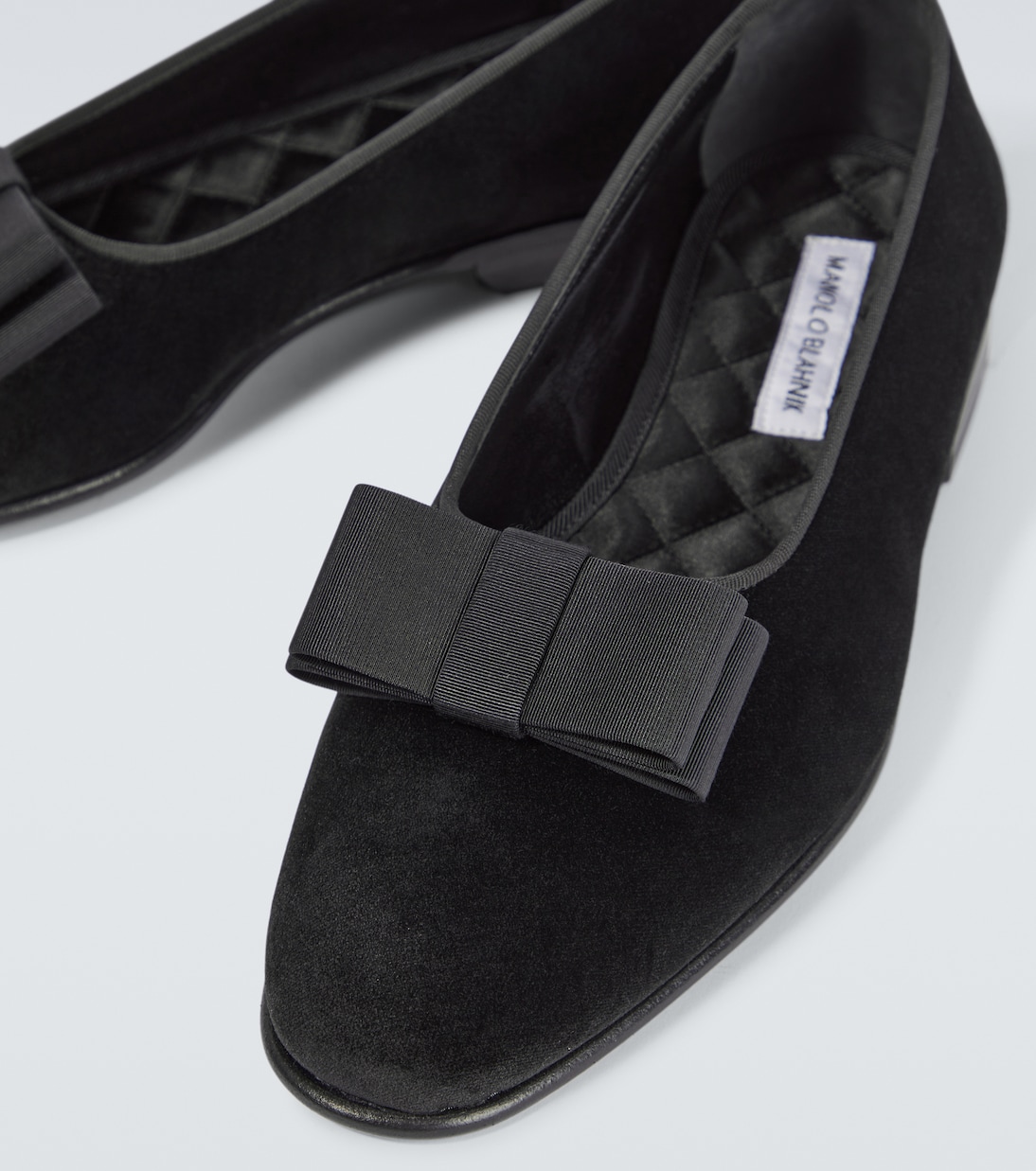 Slip-Ons Toro aus Veloursleder | Manolo Blahnik