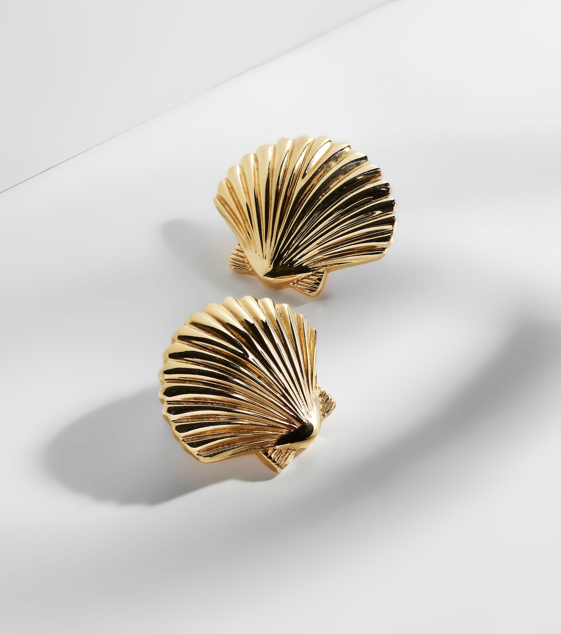 Boucles d'oreilles Venus Large en or 14 ct | Mateo