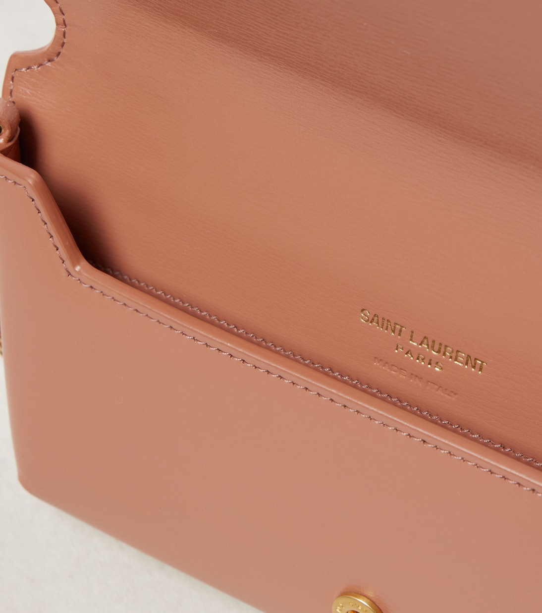 Portafoglio in pelle Cassandre per smartphone - Stile giovane e moderno di Saint Laurent