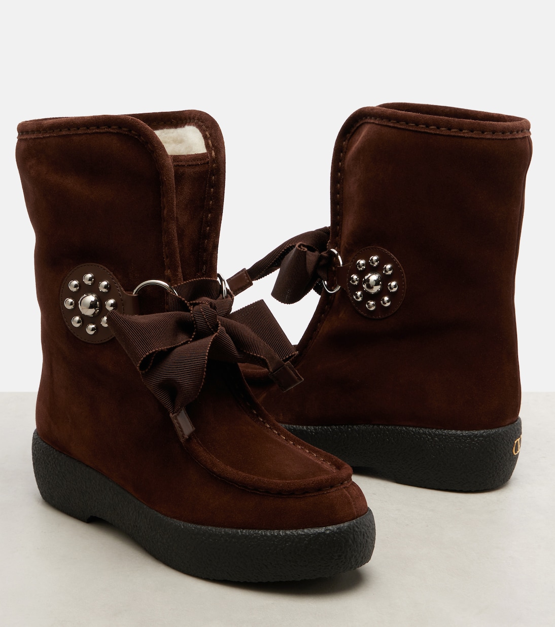 Snowish suede ankle boots | Valentino Garavani