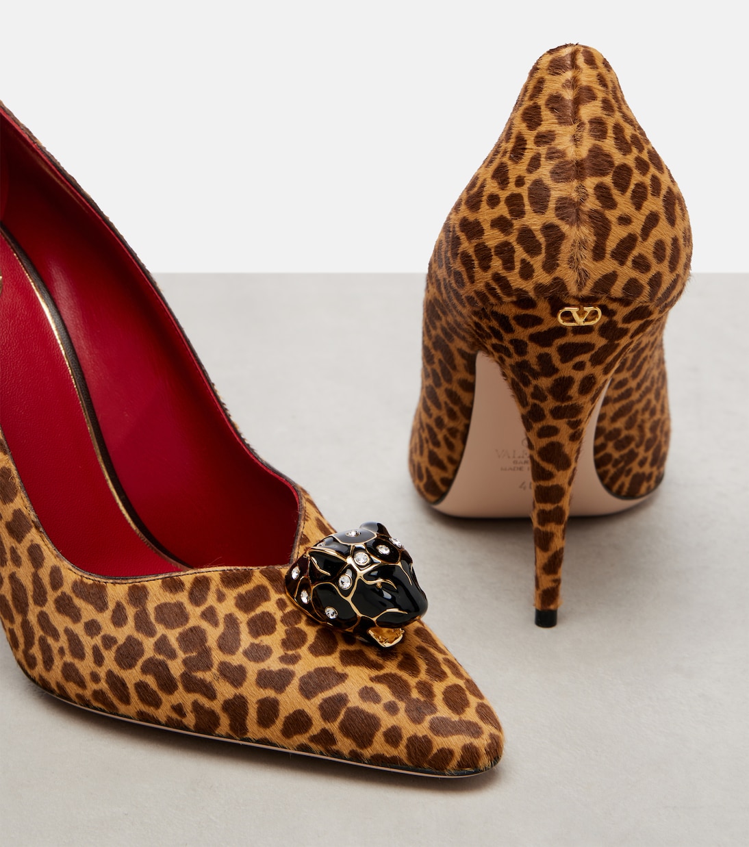 Pumps Pas De Chat in cavallino con stampa | Valentino Garavani