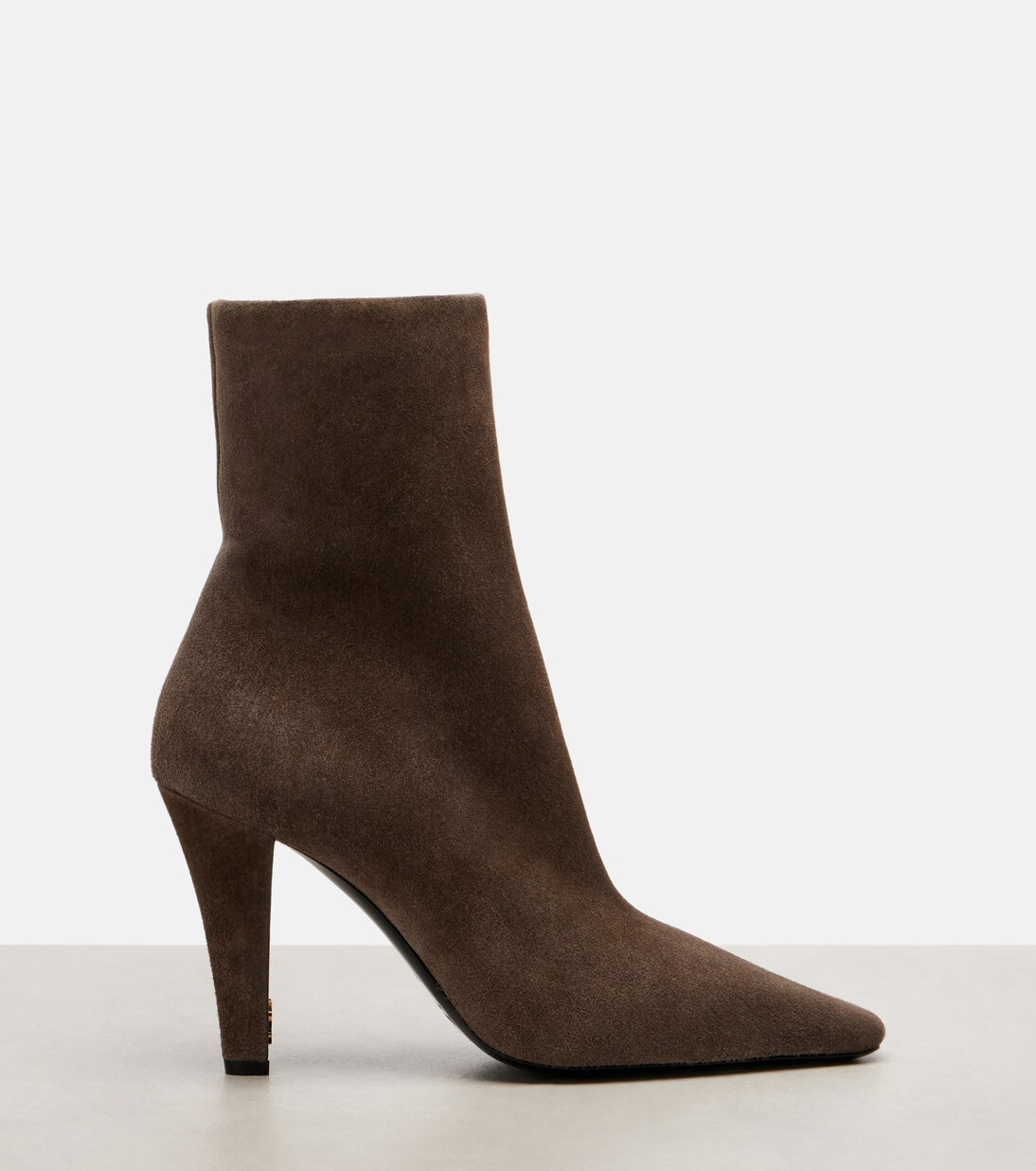 Jill 95 suede ankle boots | Saint Laurent