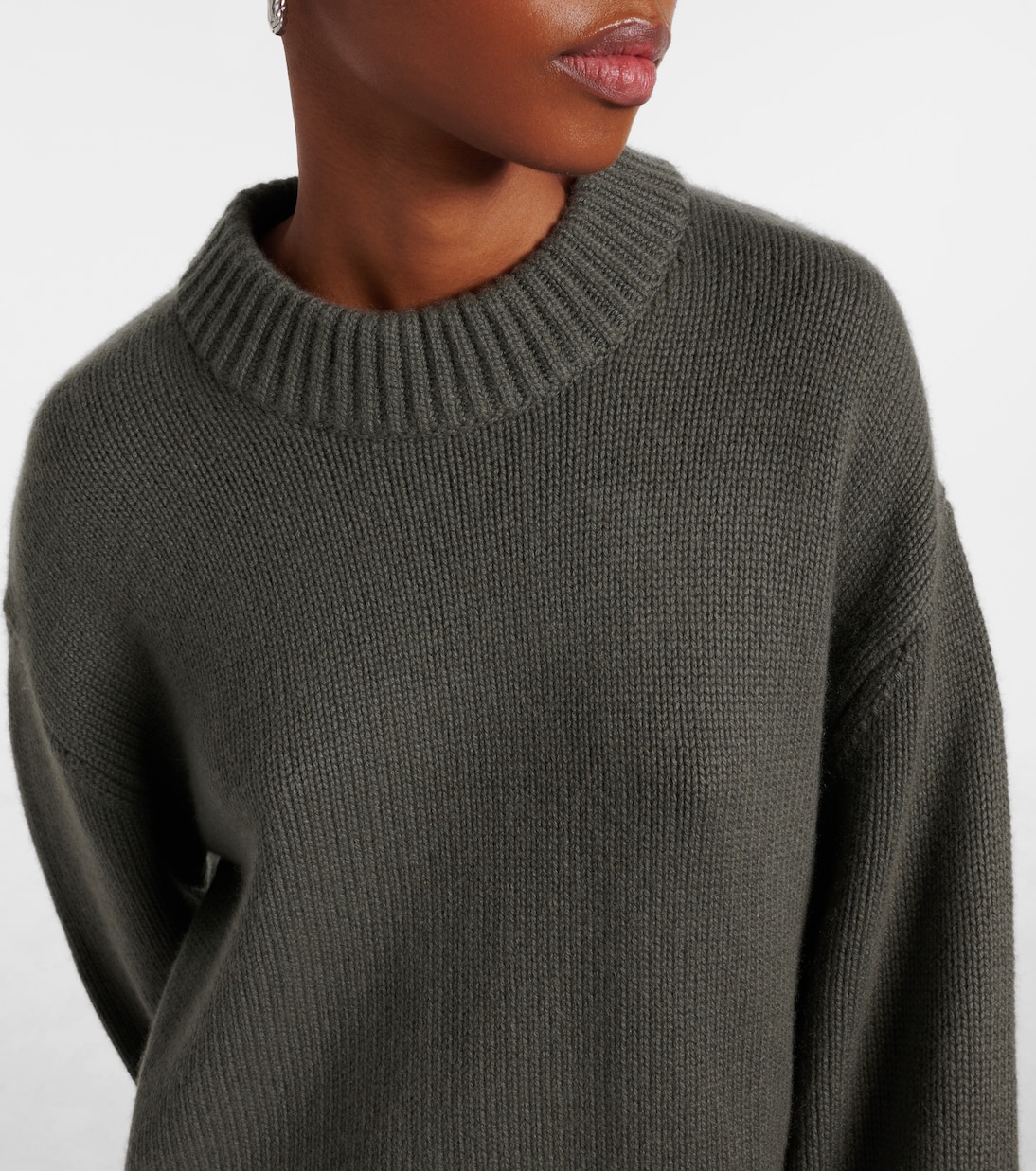Sony cashmere sweater | Lisa Yang