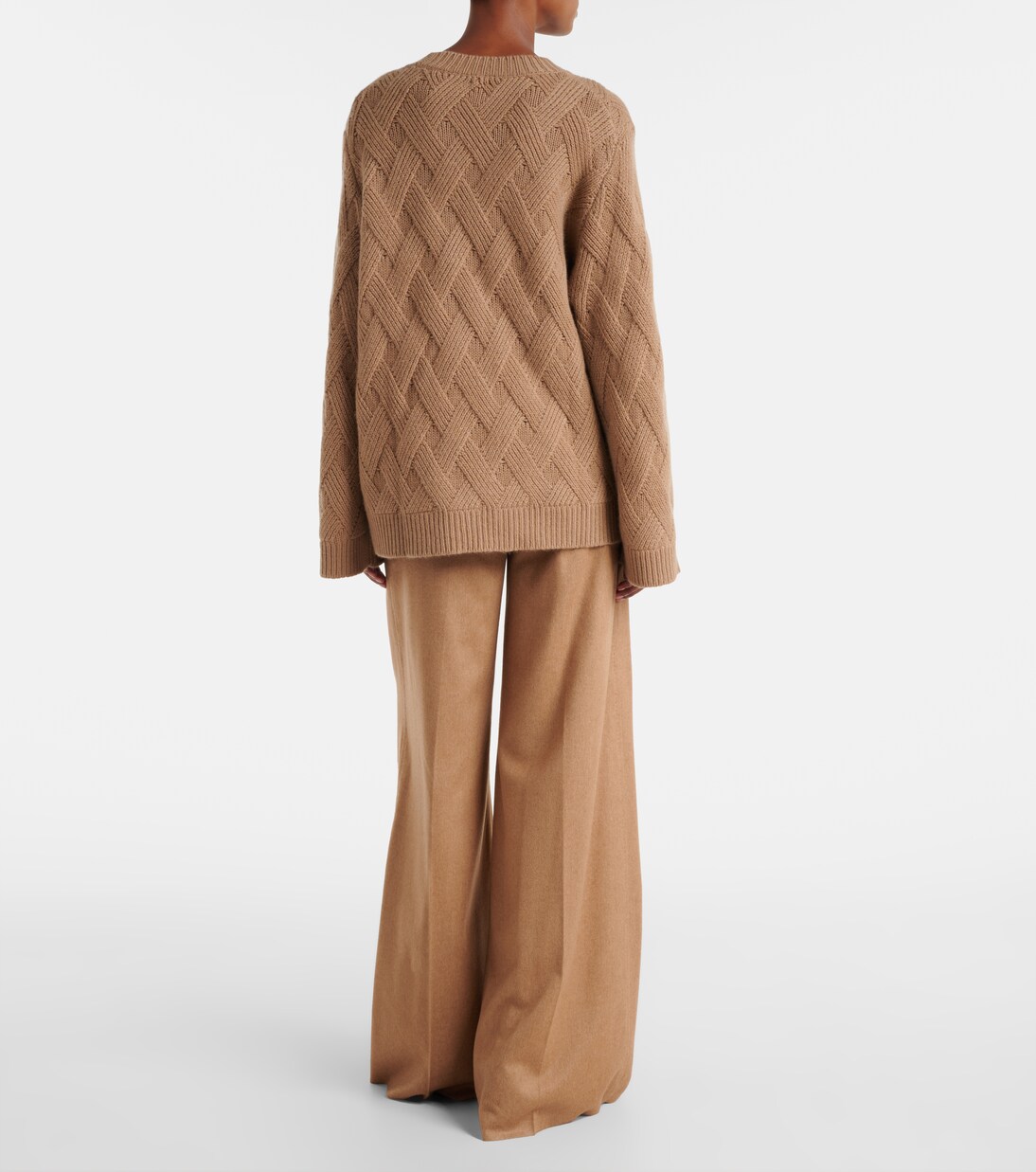 Oversized wool and cashmere sweater  | Jardin des Orangers