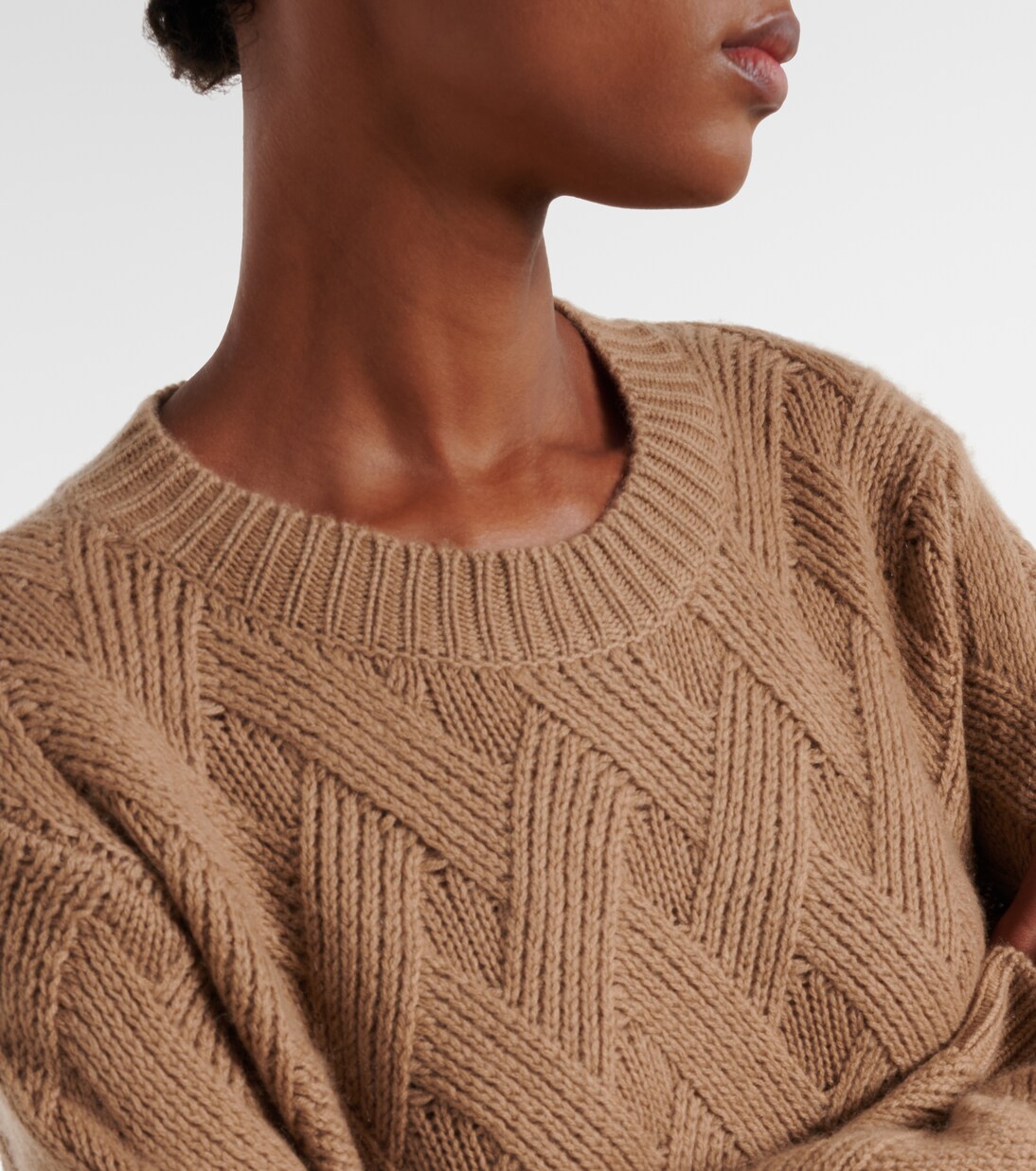 Oversized wool and cashmere sweater  | Jardin des Orangers