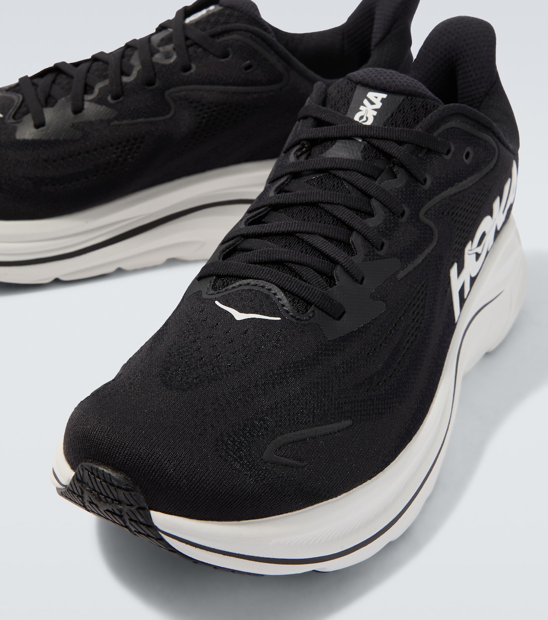 Clifton 10 running shoes | Hoka One One