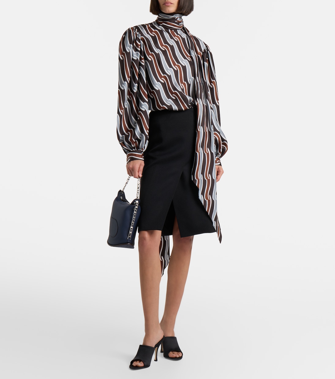 Schultertasche Pin Twist Medium aus Leder | Delvaux