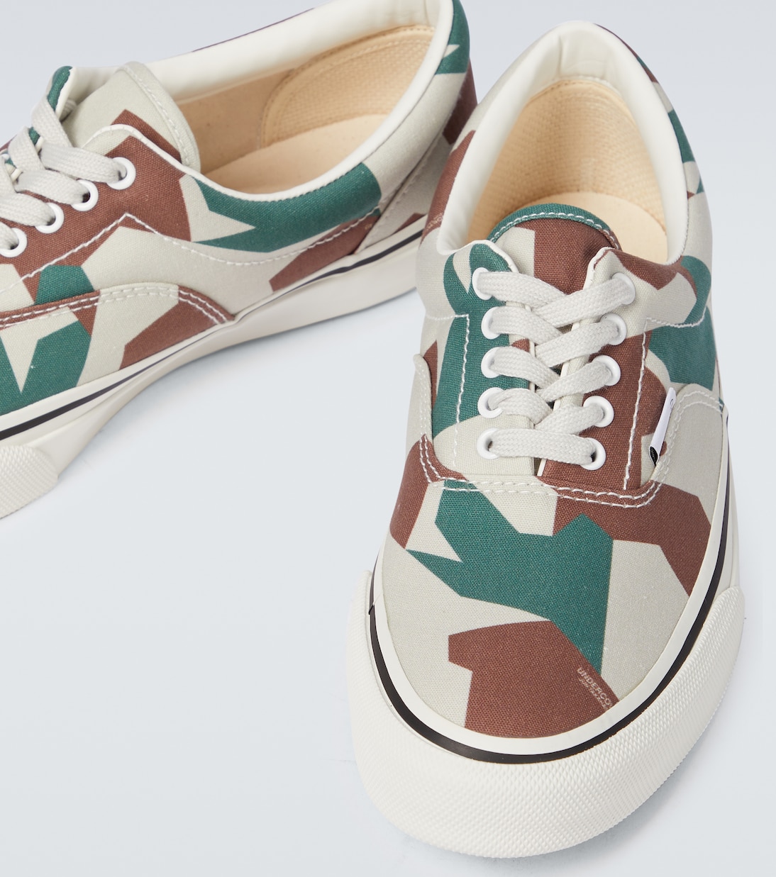 Camouflage canvas sneakers | Undercover