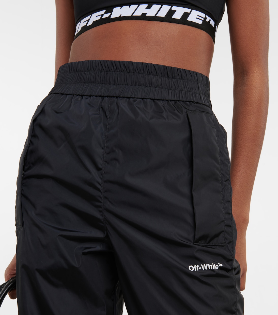 بنطلون رياضي بقصّة مستقيمة | Off-White