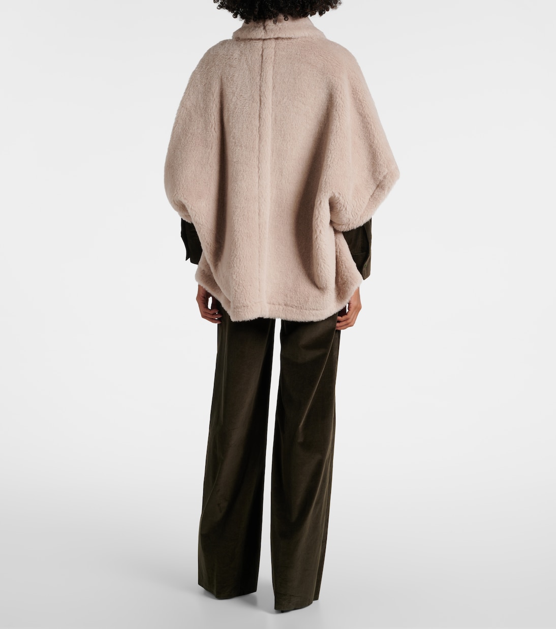 Mantella Tebe in shearling | Max Mara