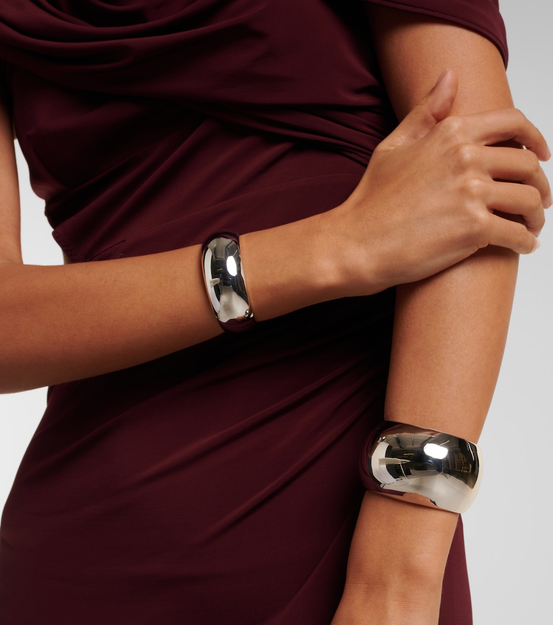Bracciale Puffy in ottone placcato rodio 10kt, stile giovane e trendy