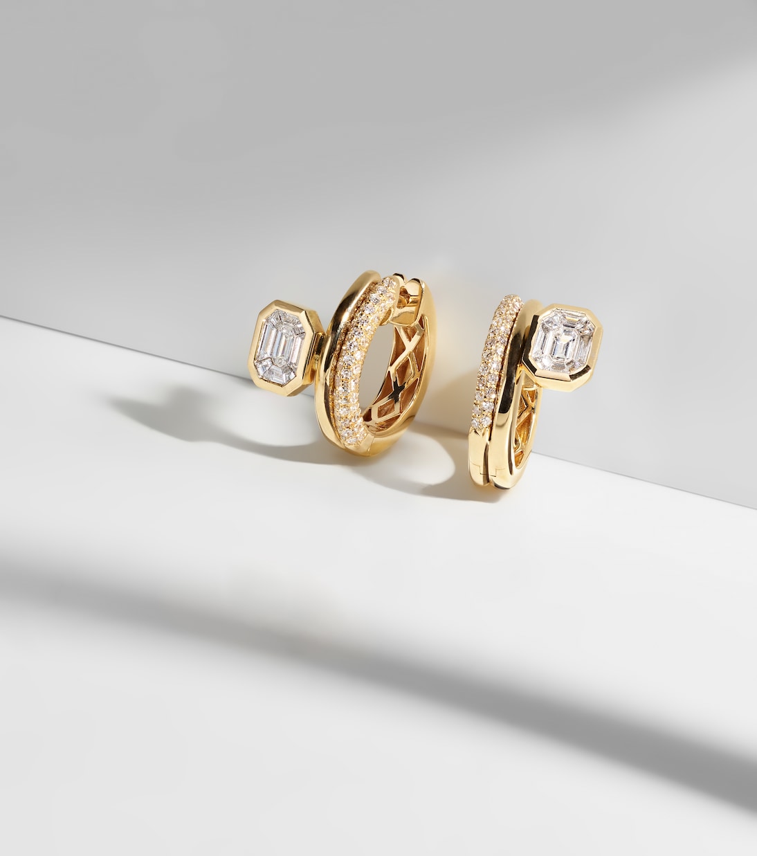 Boucles d'oreilles Floating Bezel en or 18 ct et diamants | Shay Jewelry