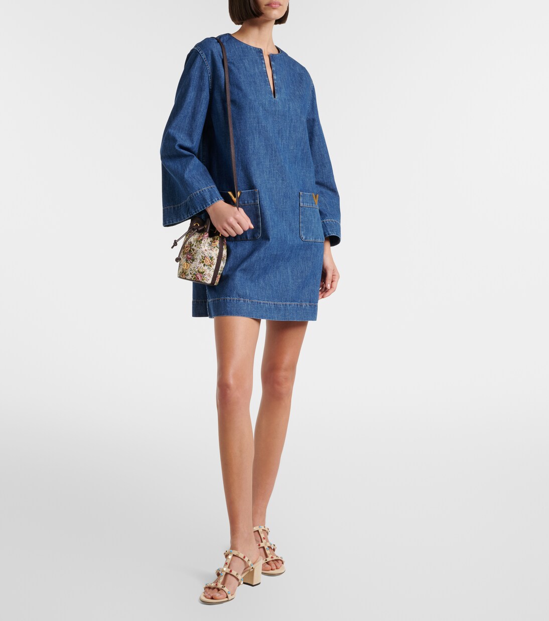 Embellished suede sandals | Valentino Garavani