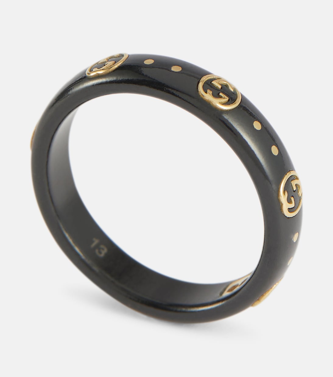Anello GUCCI in oro 18kt e corindone, gioiello chic per stili giovani