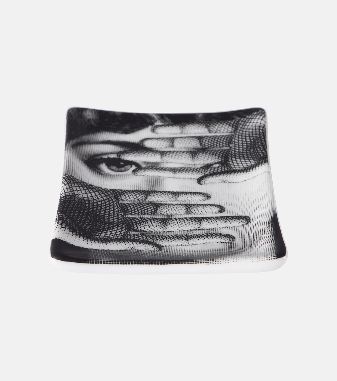 Tema e Variazioni N.154 ashtray | Fornasetti