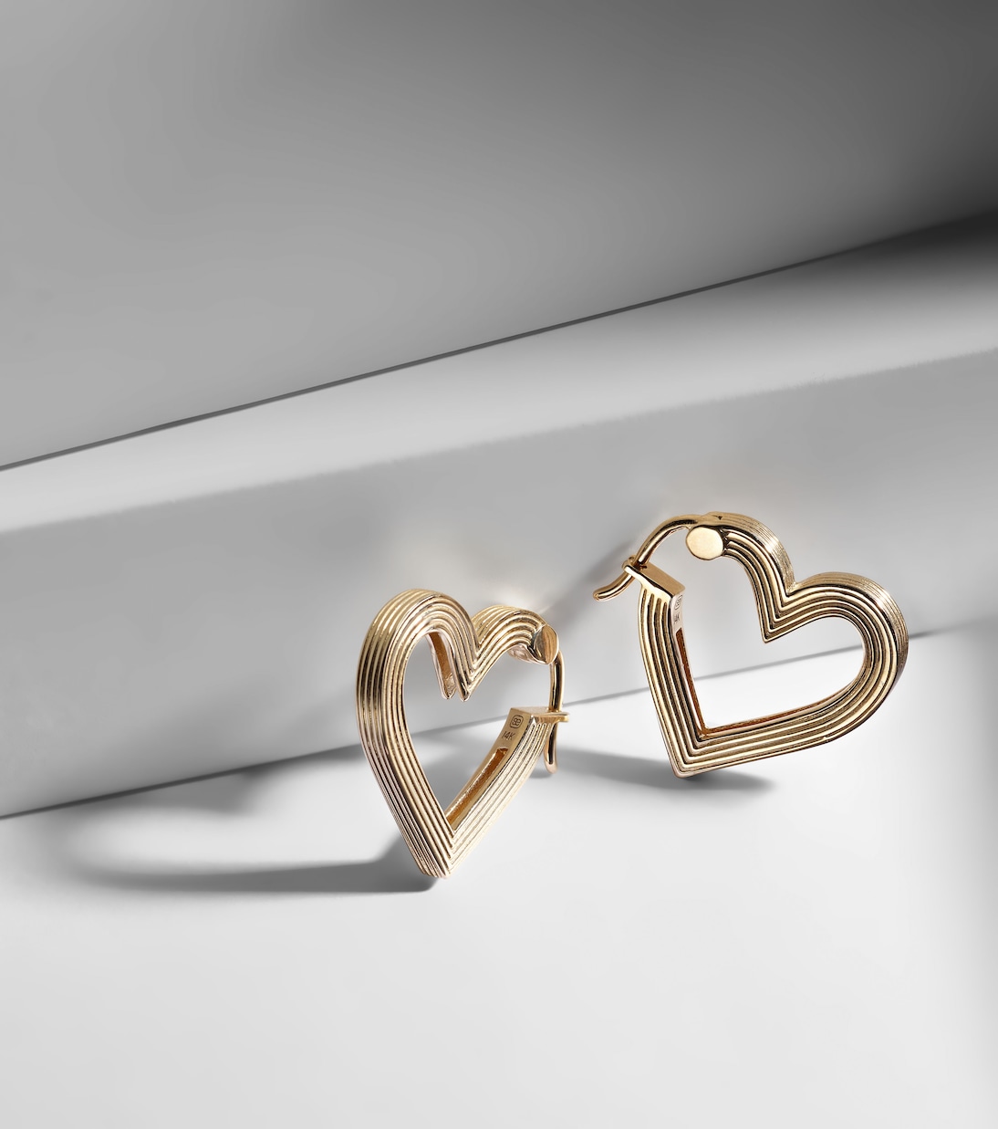 Boucles d'oreilles Flutted Heart en or 14 ct | Sydney Evan