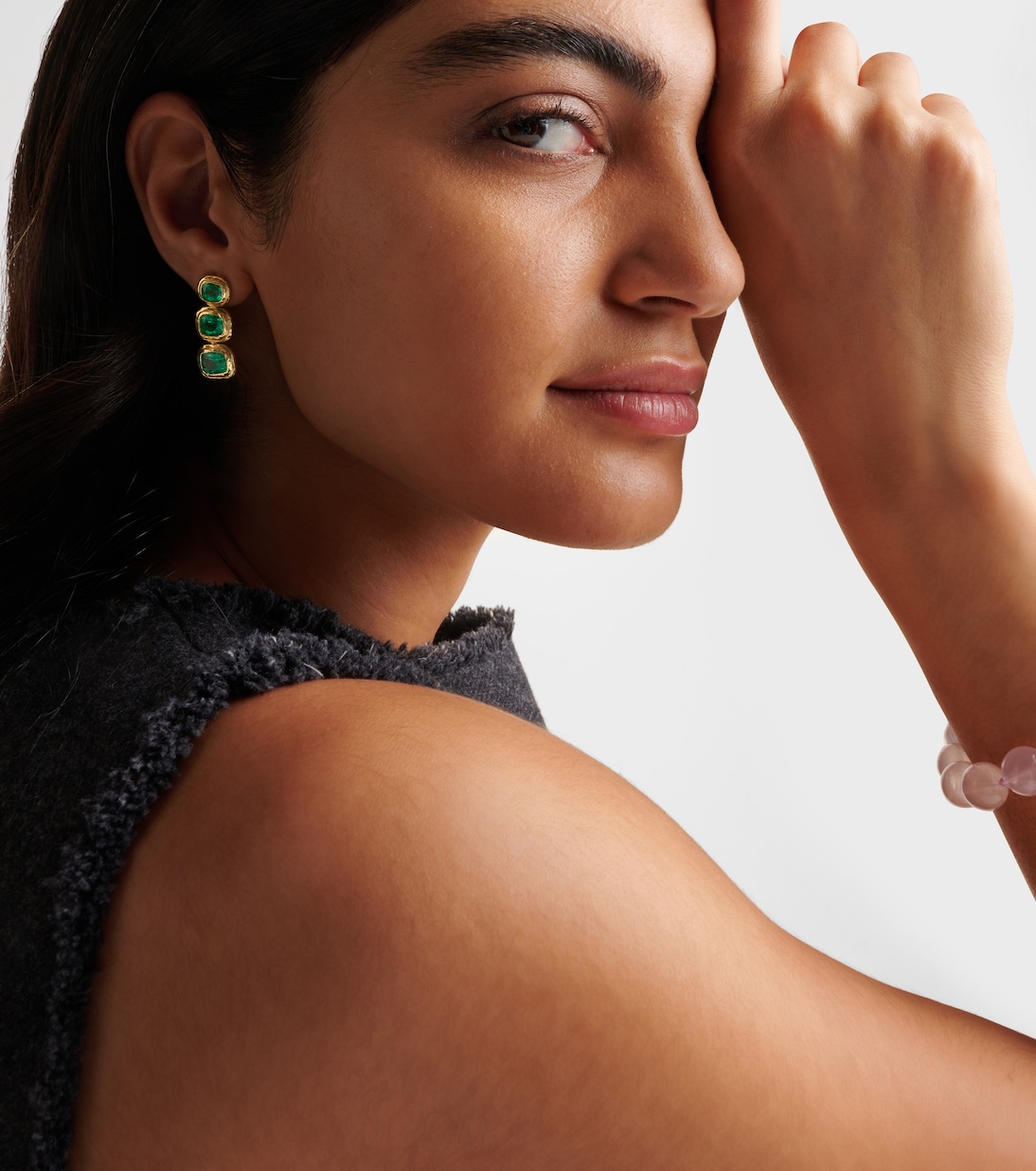 Boucles d'oreilles Summerland en or 18 ct et émeraudes | Octavia Elizabeth
