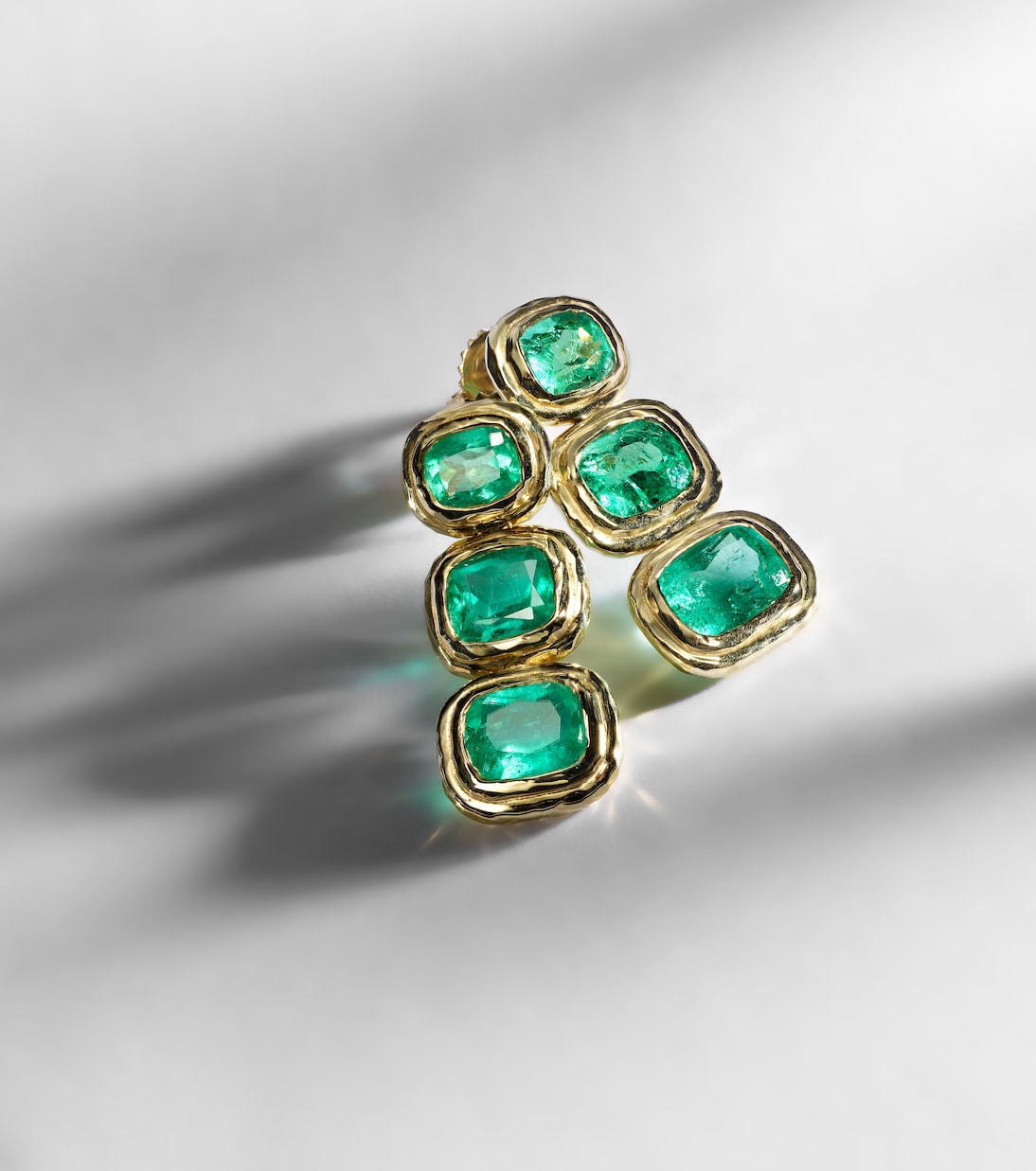 Boucles d'oreilles Summerland en or 18 ct et émeraudes | Octavia Elizabeth