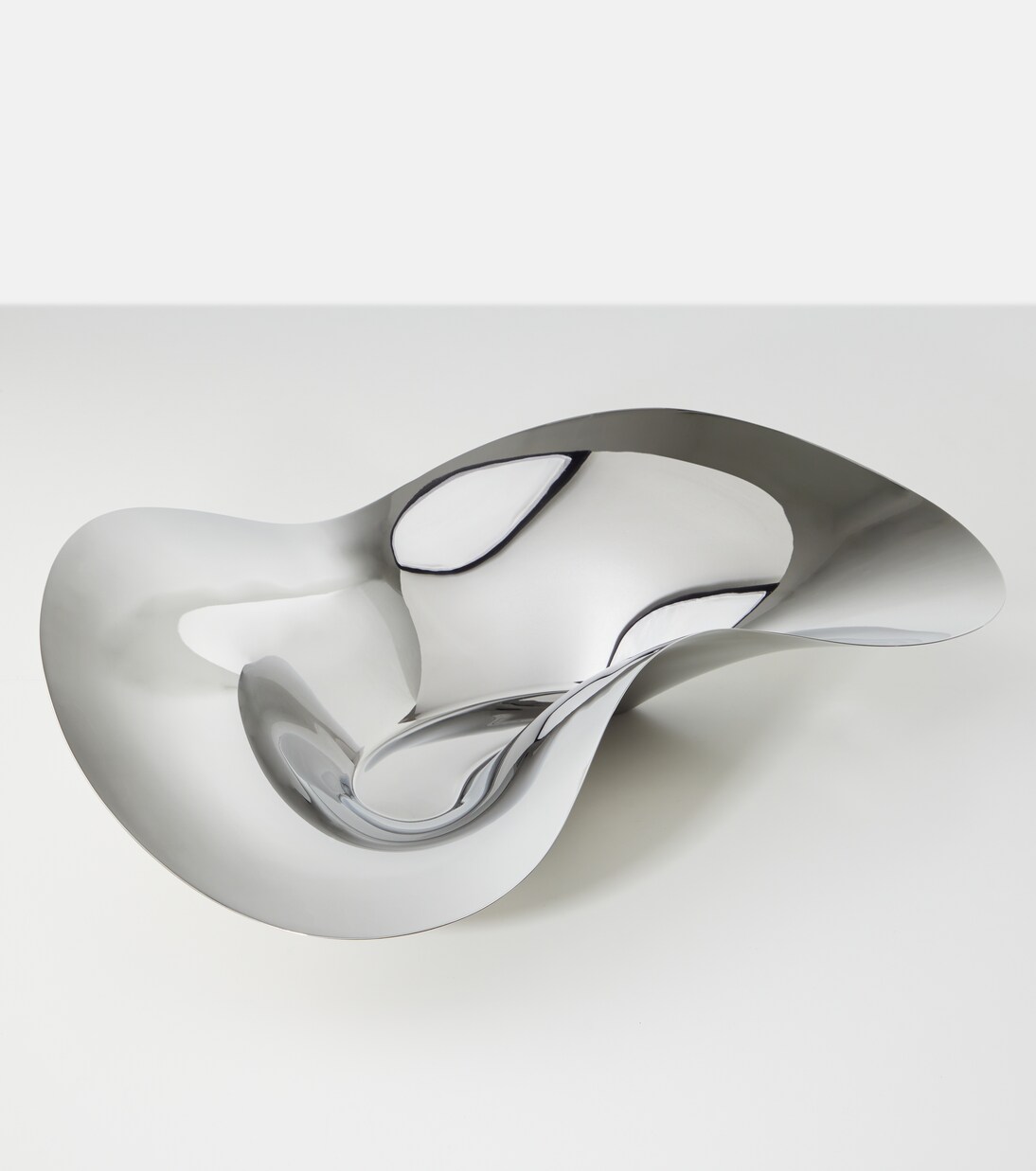 Indulgence stainless silver decorative tray by Helle Damkjær | Georg Jensen
