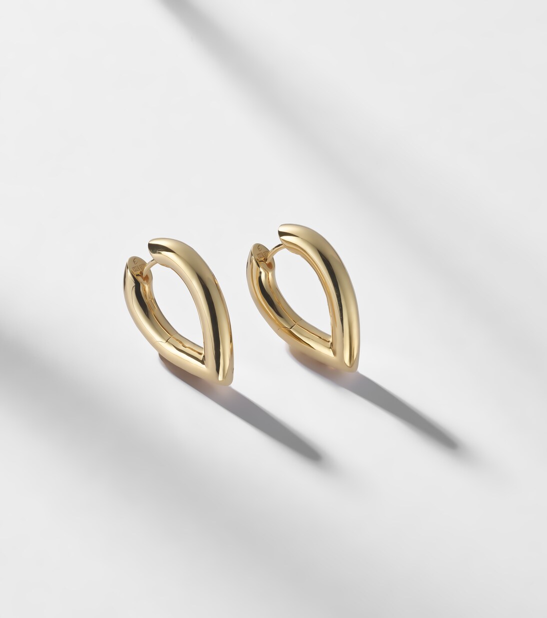 Pendientes Drop Link Medium de oro de 18 ct | Engelbert