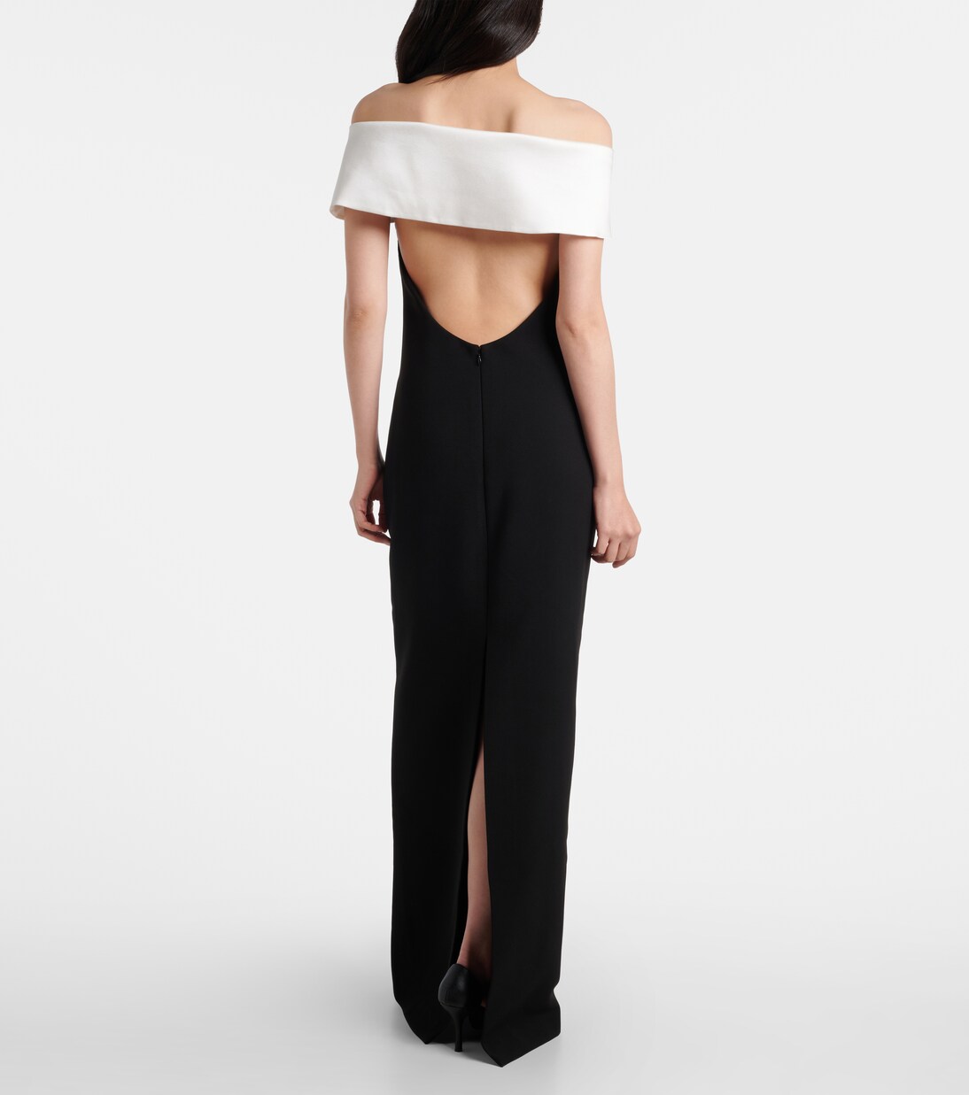 Floral-appliqué off-shoulder crêpe gown | Self-Portrait