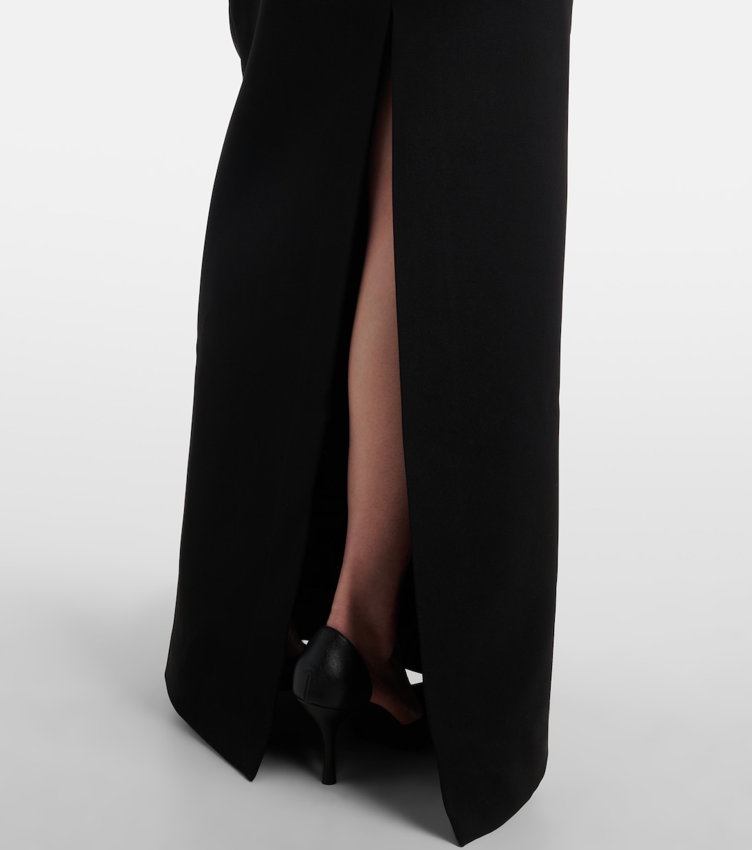 Floral-appliqué off-shoulder crêpe gown | Self-Portrait