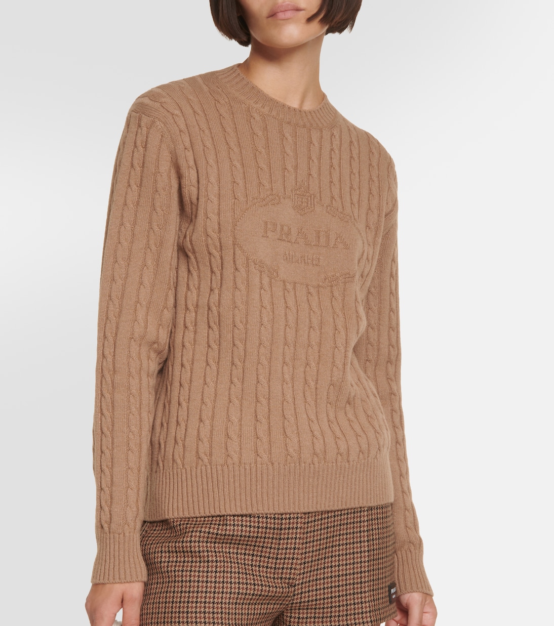 Jersey de Cachemir con Logo de Prada para Jóvenes Modernos