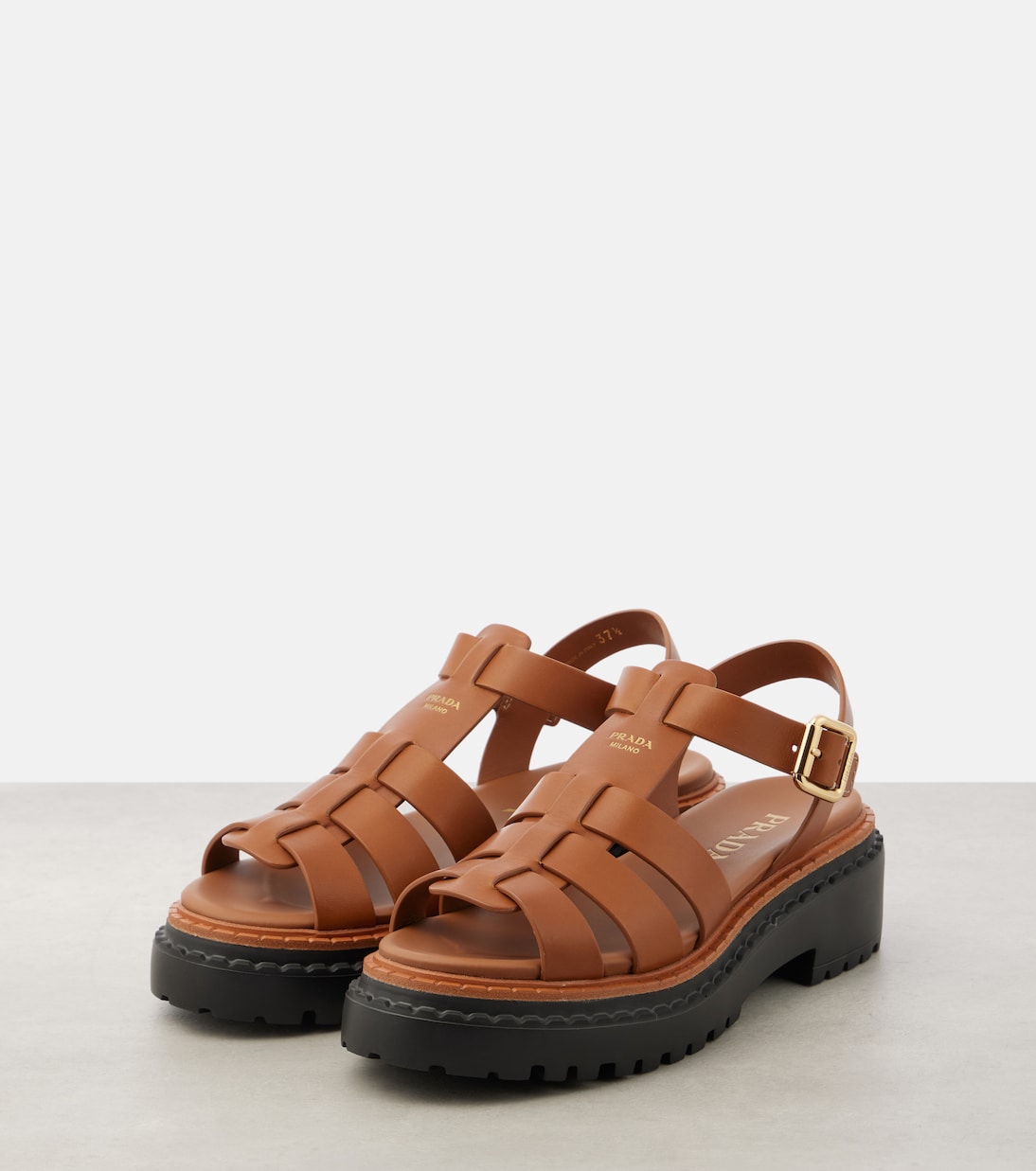 Sandali in pelle Fisherman PRADA per stile giovanile