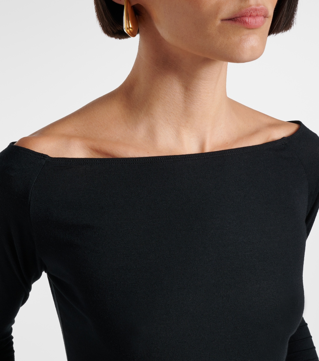 Chic Comfort off-shoulder top | Dorothee Schumacher
